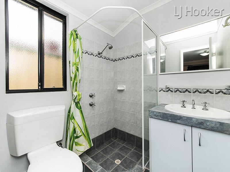 6 Yelka Way, Bertram WA 6167