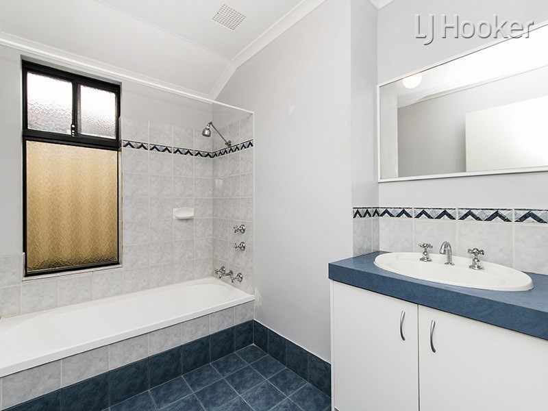 6 Yelka Way, Bertram WA 6167