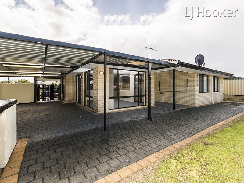 6 Yelka Way, Bertram WA 6167