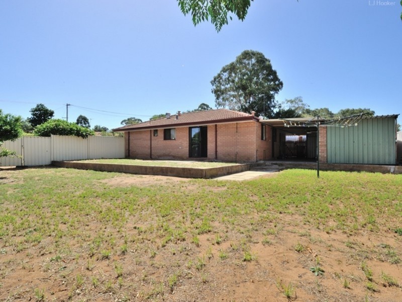 3 Berrett Place, Parmelia WA 6167