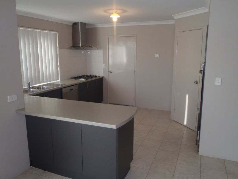 11 Galena Brace, Baldivis WA 6171