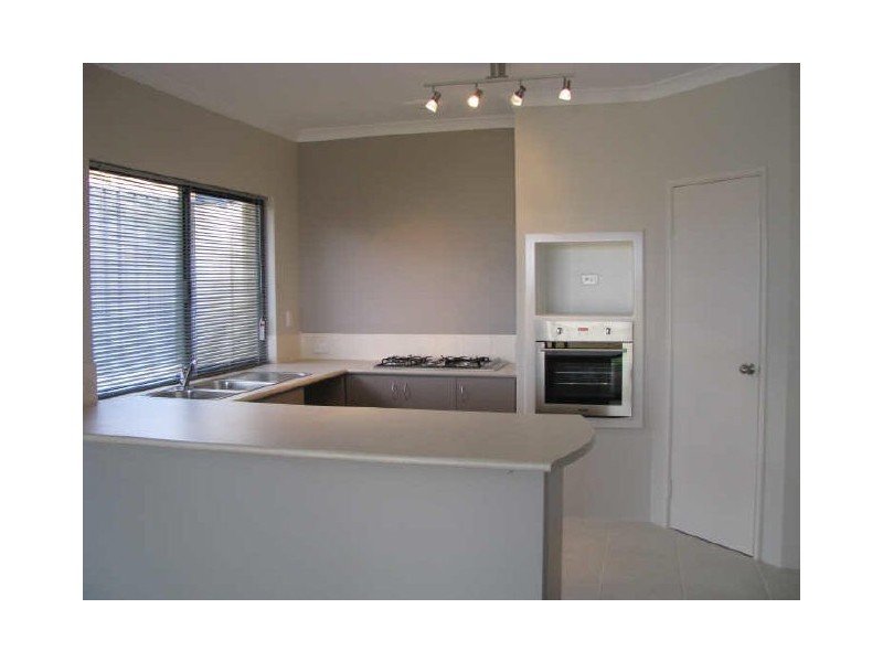 27 Mallard Way, Baldivis WA 6171