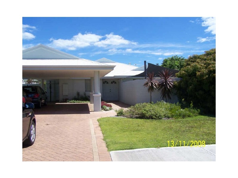 129 Penguin Rd, Safety Bay WA 6169