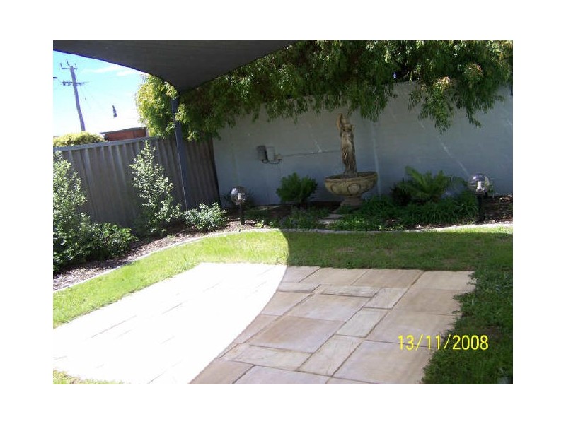 129 Penguin Rd, Safety Bay WA 6169