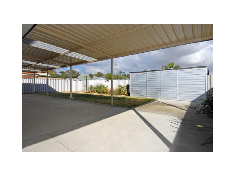50 Elanora Drive, Cooloongup WA 6168