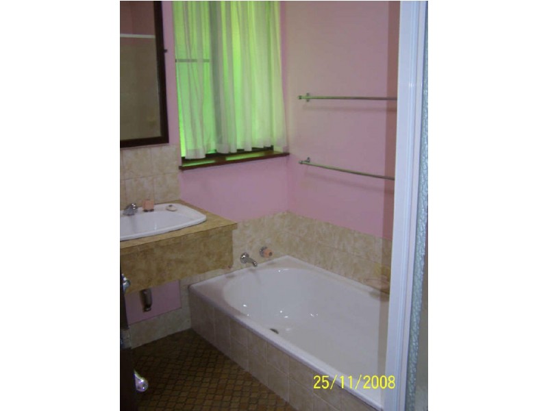 17 Kitson Street, Rockingham WA 6168