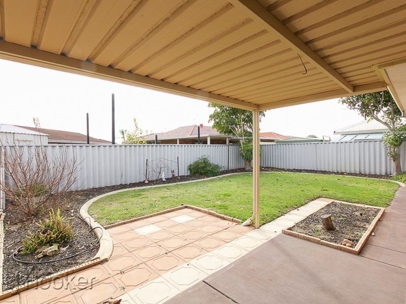 6 Taraw Close, Warnbro WA 6169