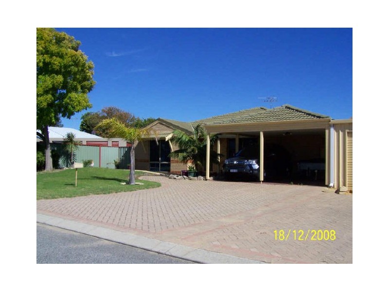 4 Avalon Place, Waikiki WA 6169