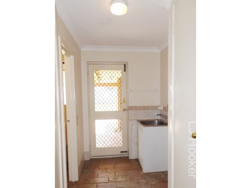 4 Weebo Street, Golden Bay WA 6174