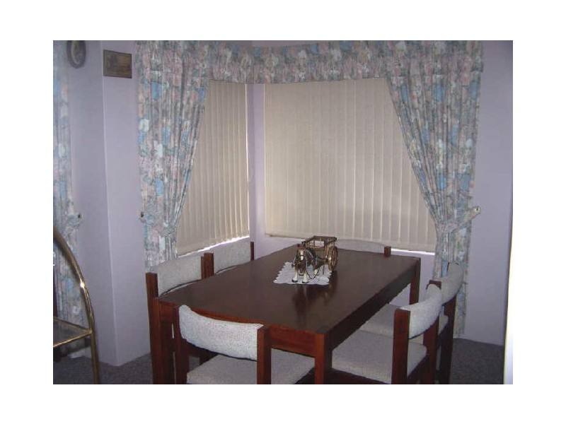 A/4 Cannes Place, Warnbro WA 6169