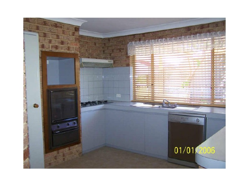 8 Bideford Street, Warnbro WA 6169