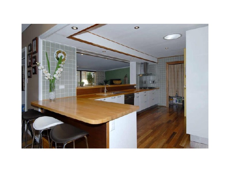 9 Fendam Street, Warnbro WA 6169