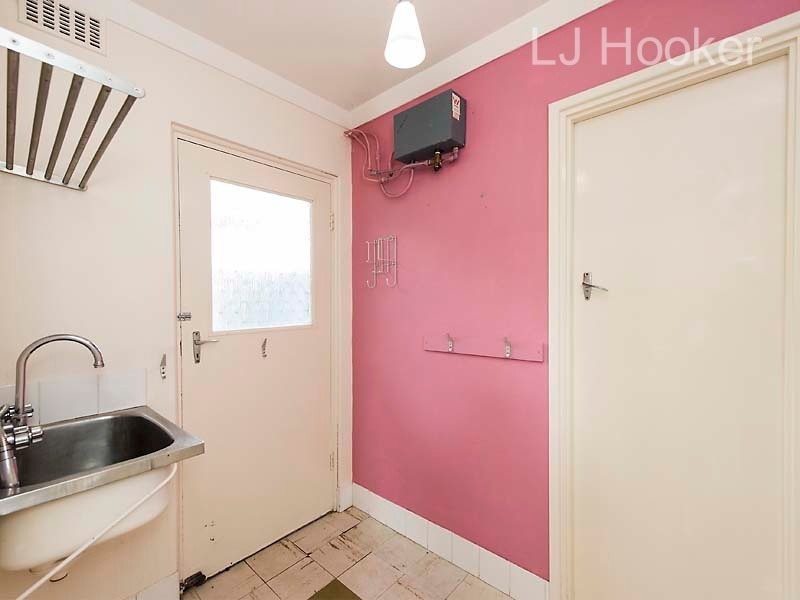 1/1-3 George Street, Rockingham WA 6168