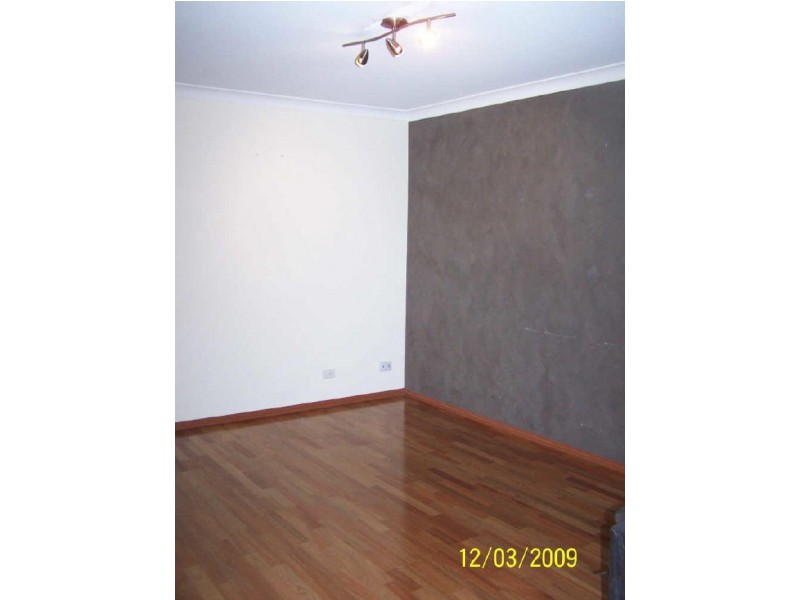 20 Woodbridge Dr, Cooloongup WA 6168