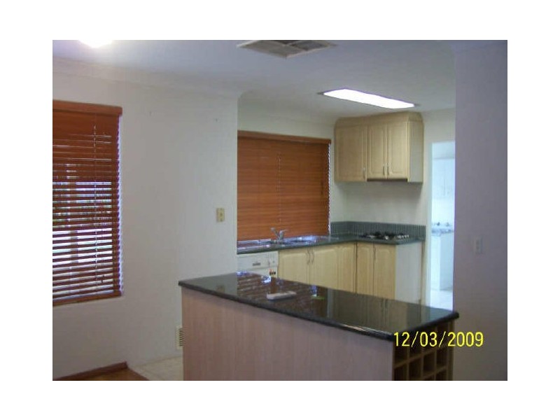 20 Woodbridge Dr, Cooloongup WA 6168