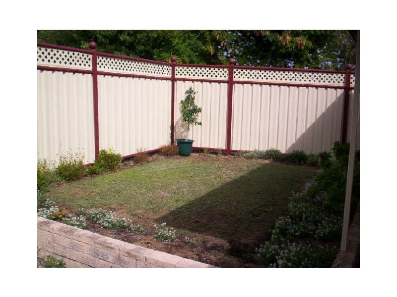 4A Gosforth Crt, Safety Bay WA 6169