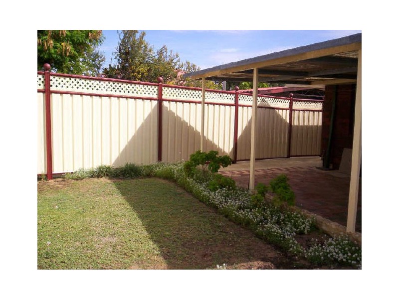 4A Gosforth Crt, Safety Bay WA 6169