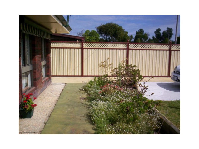 4A Gosforth Crt, Safety Bay WA 6169