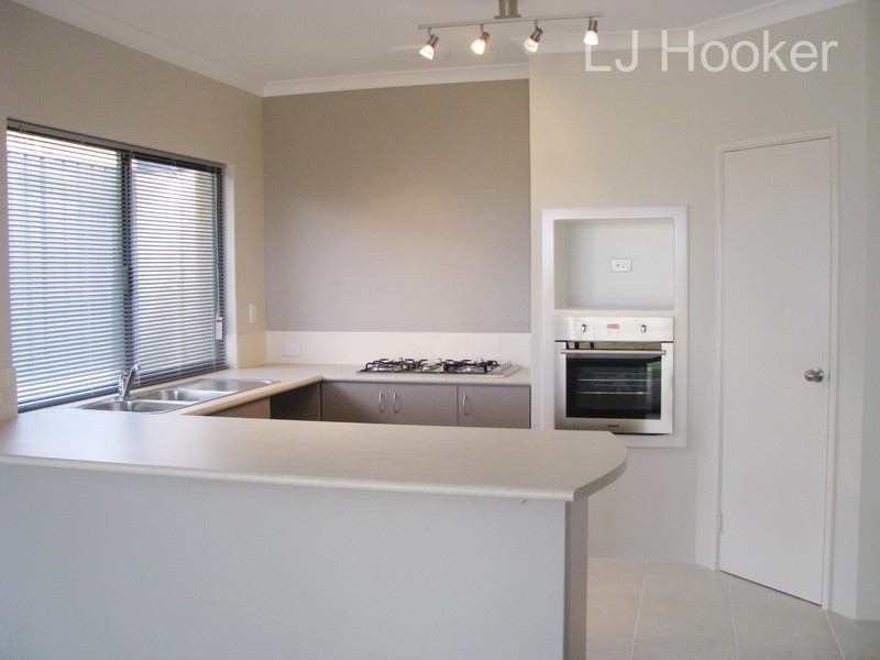 27 Mallard Way, Baldivis WA 6171