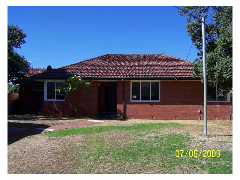 151 Kent Street, Rockingham WA 6168
