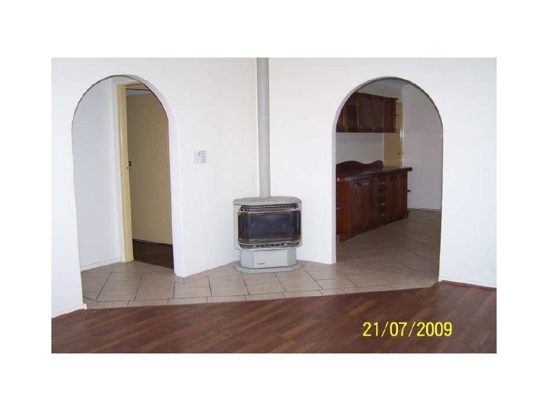 77 Council Avenue, Rockingham WA 6168