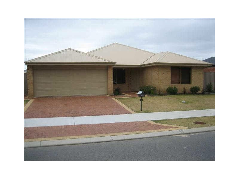 8 Chestnut Way, Baldivis WA 6171