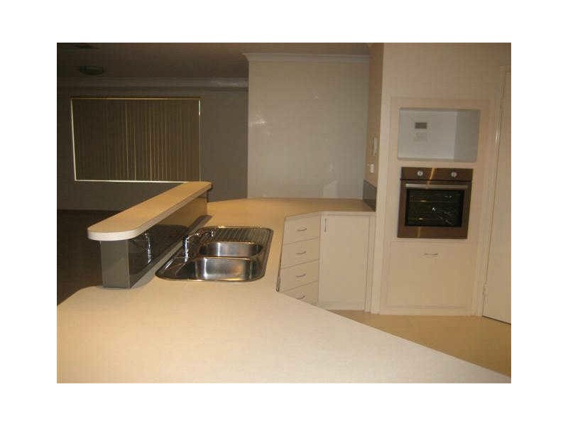 8 Chestnut Way, Baldivis WA 6171