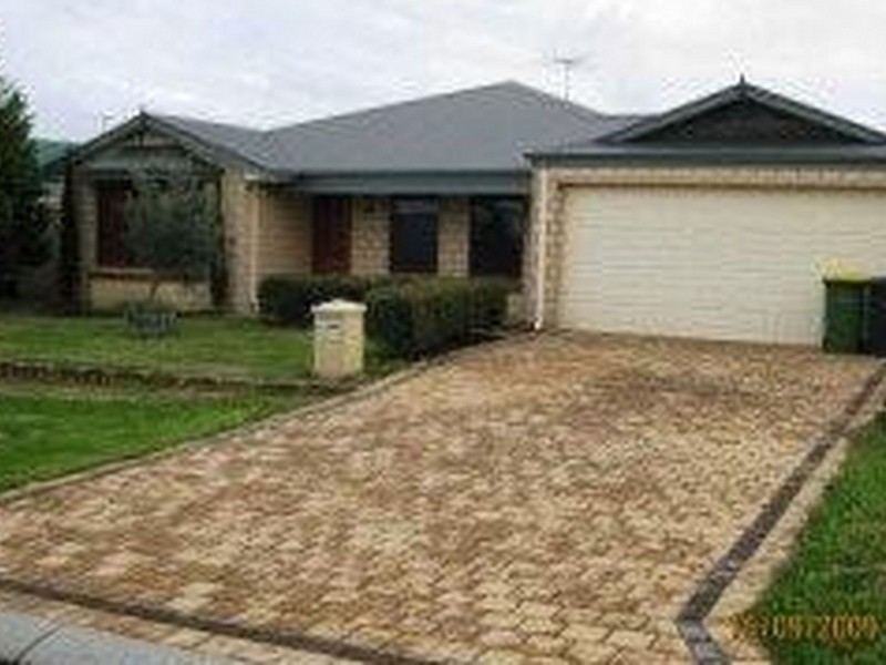 13 Osgood Way, Baldivis WA 6171