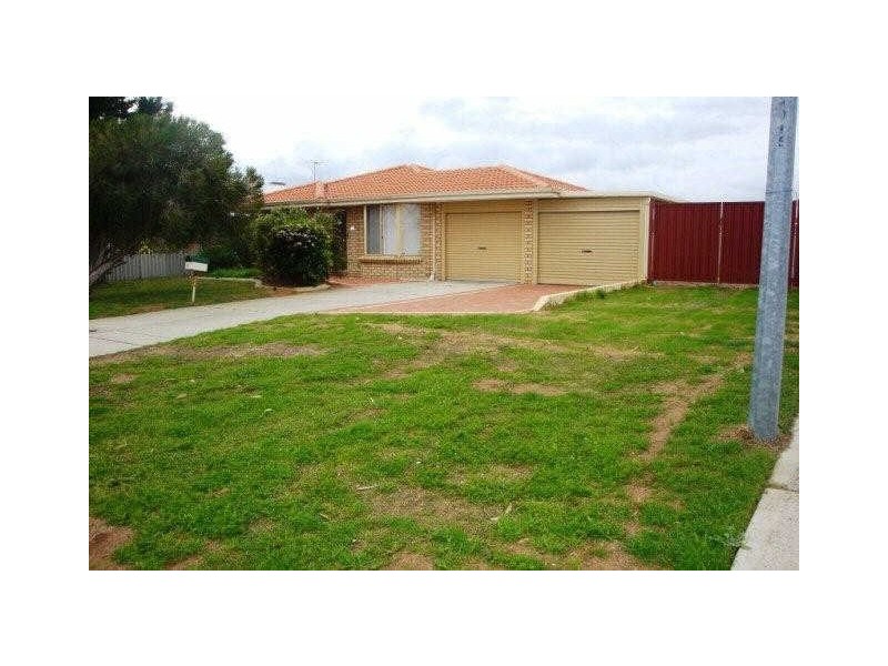 82 Gascoyne Way, Waikiki WA 6169