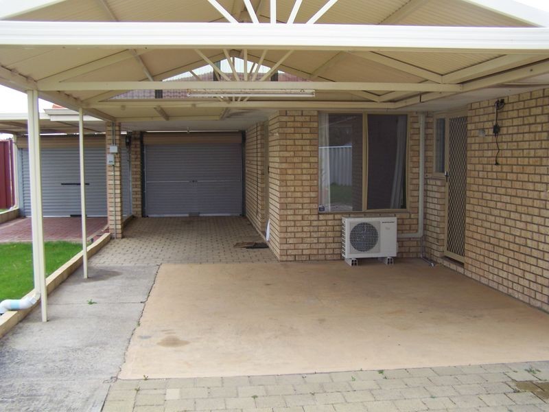 82 Gascoyne Way, Waikiki WA 6169