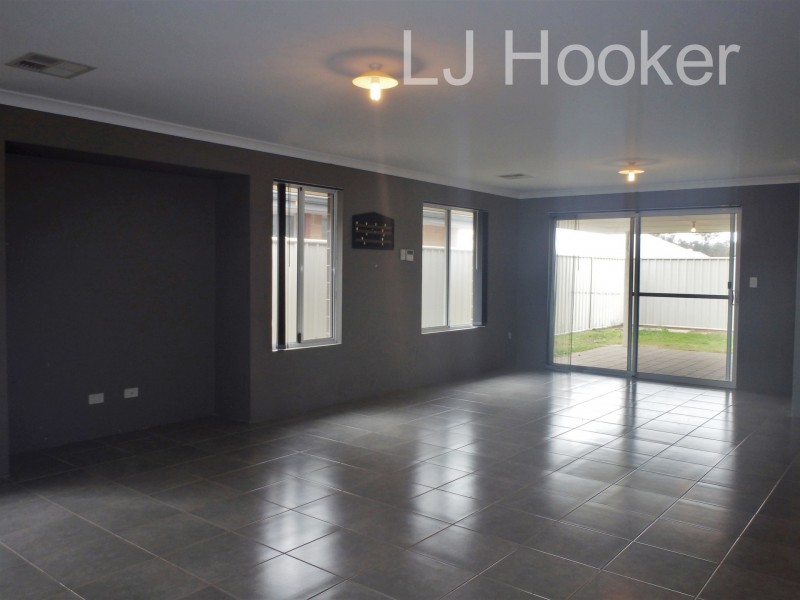 14 Snowflake Approach, Baldivis WA 6171