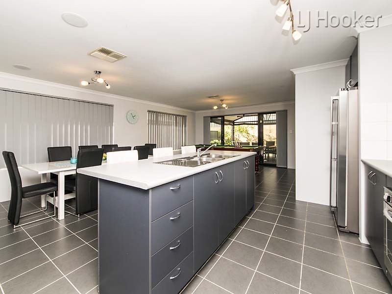 16 Eaton Way, Baldivis WA 6171