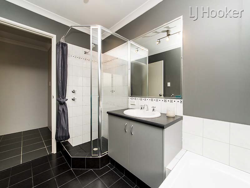 16 Eaton Way, Baldivis WA 6171