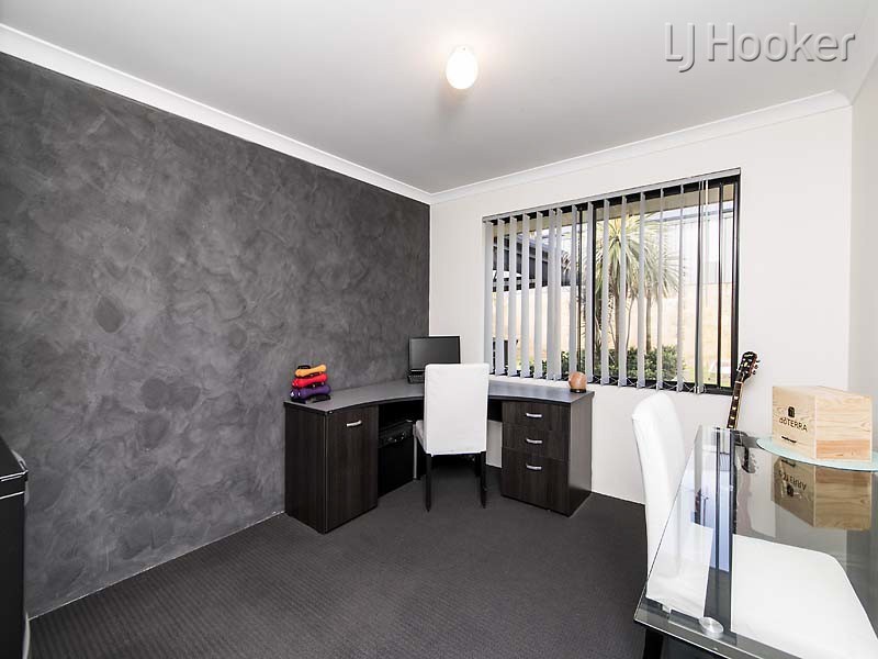 16 Eaton Way, Baldivis WA 6171