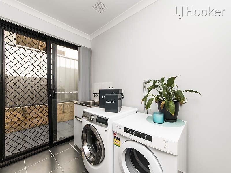 16 Eaton Way, Baldivis WA 6171