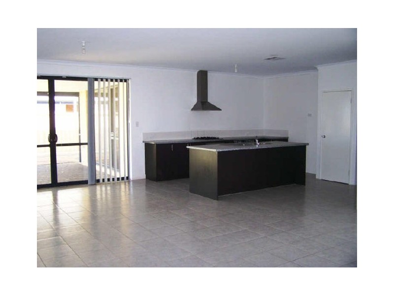 3 Baskerville Drive, Baldivis WA 6171