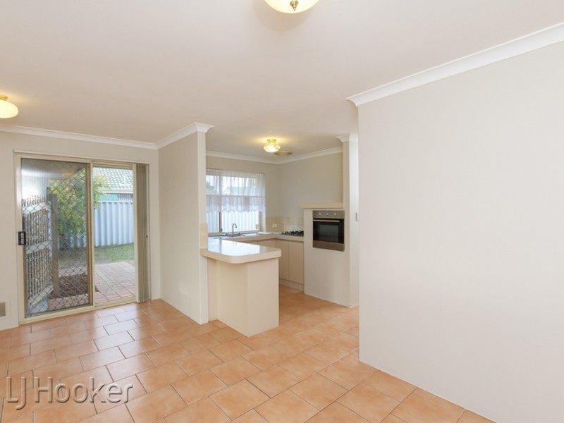 35 Grange Drive, Cooloongup WA 6168