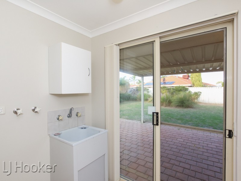 35 Grange Drive, Cooloongup WA 6168