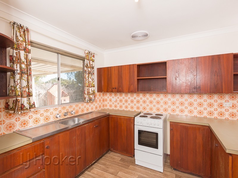 62 Exhibition Way, Cooloongup WA 6168