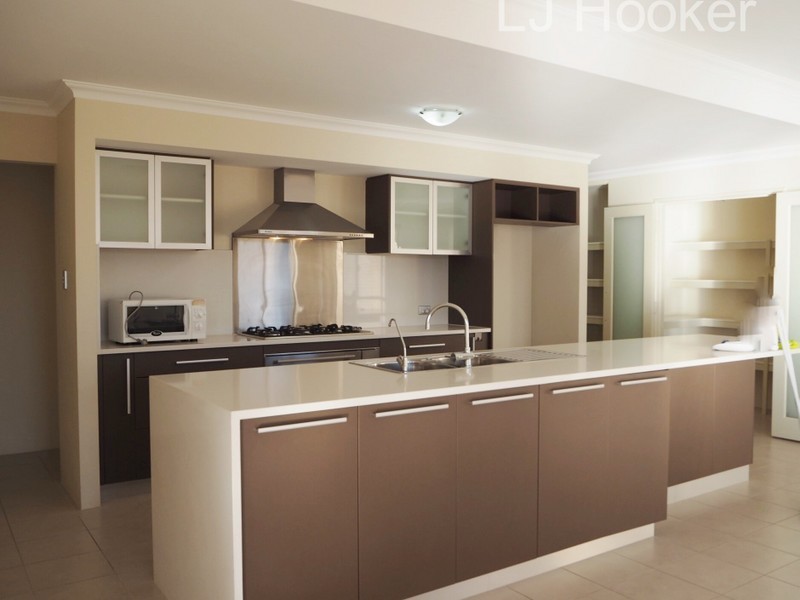 10 Harvest Chase, Madora Bay WA 6210