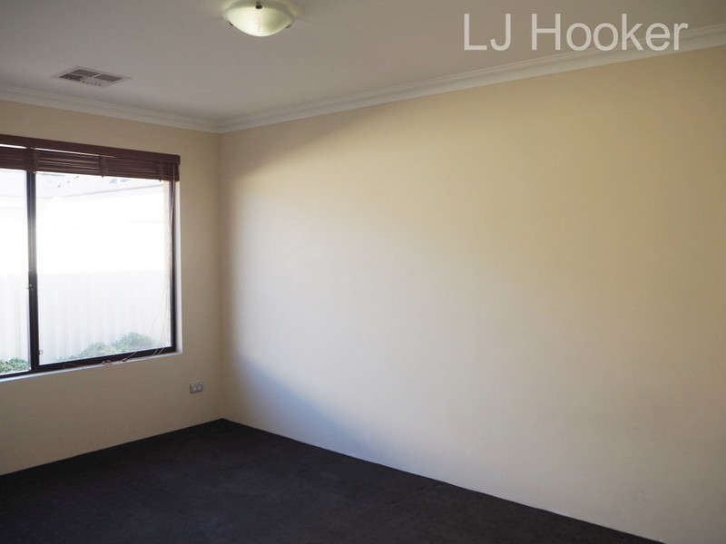 10 Harvest Chase, Madora Bay WA 6210