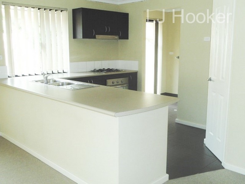 12 Indee Pass, Secret Harbour WA 6173