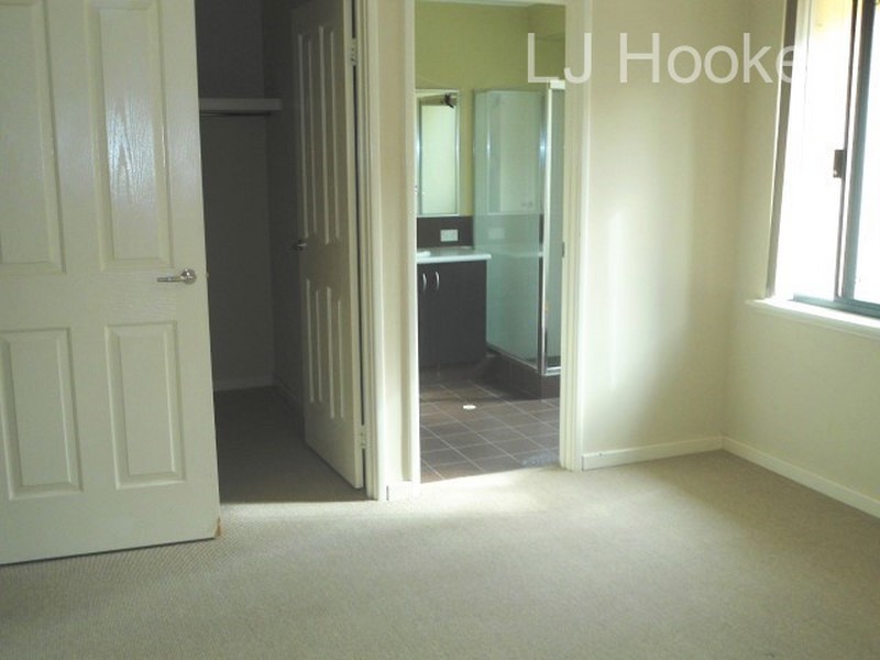 12 Indee Pass, Secret Harbour WA 6173