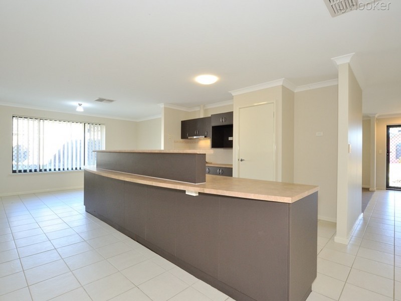 27 Lyttleton Street, Rockingham WA 6168