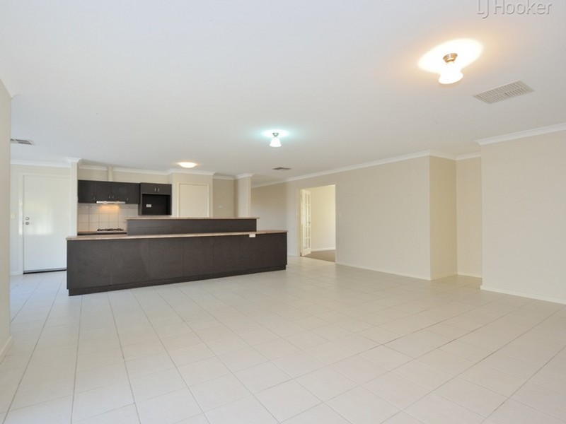 27 Lyttleton Street, Rockingham WA 6168