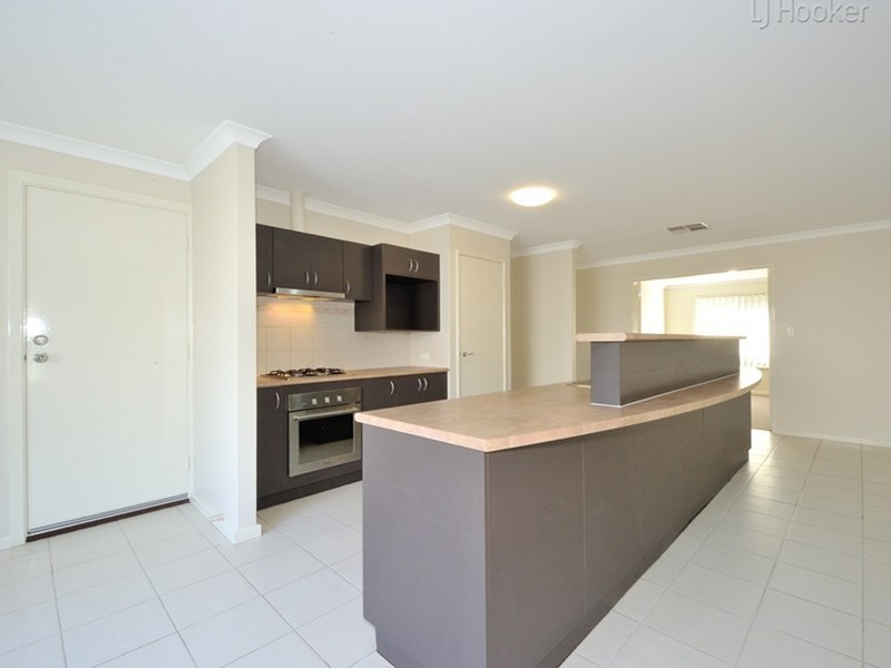 27 Lyttleton Street, Rockingham WA 6168