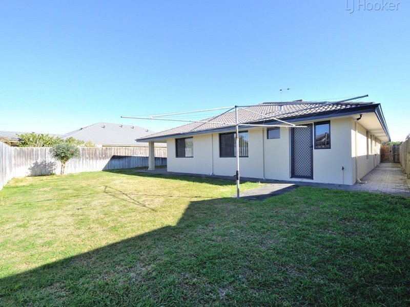 27 Lyttleton Street, Rockingham WA 6168