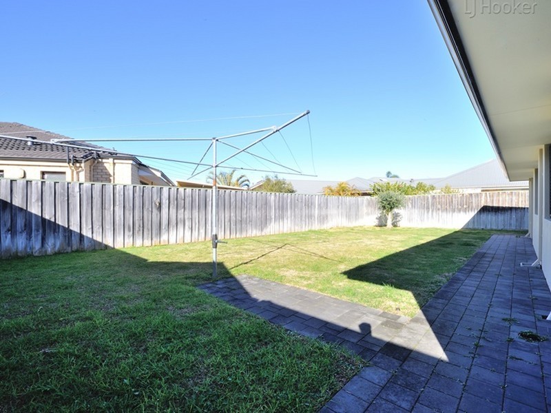27 Lyttleton Street, Rockingham WA 6168