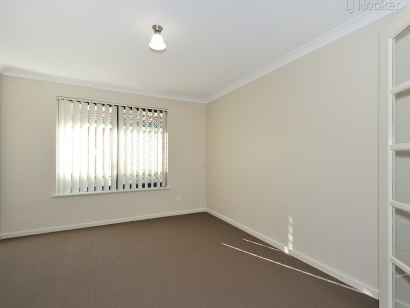 27 Lyttleton Street, Rockingham WA 6168