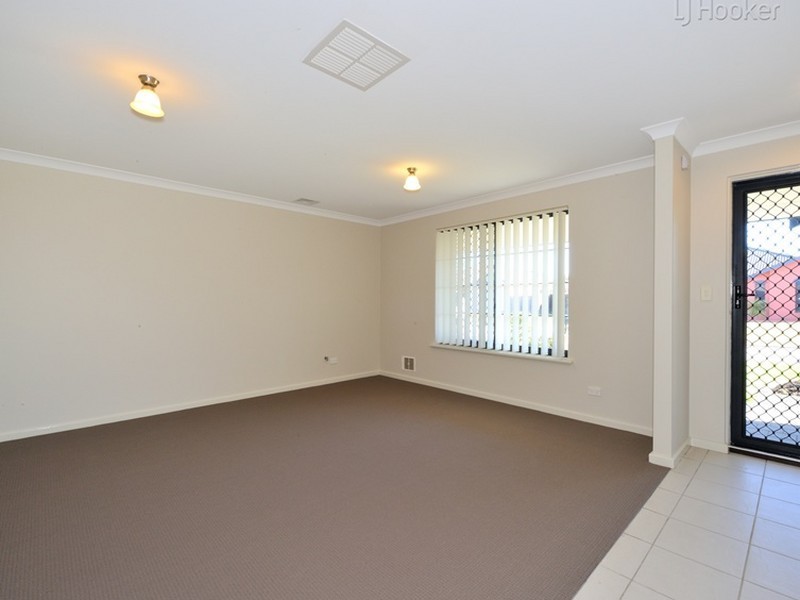 27 Lyttleton Street, Rockingham WA 6168